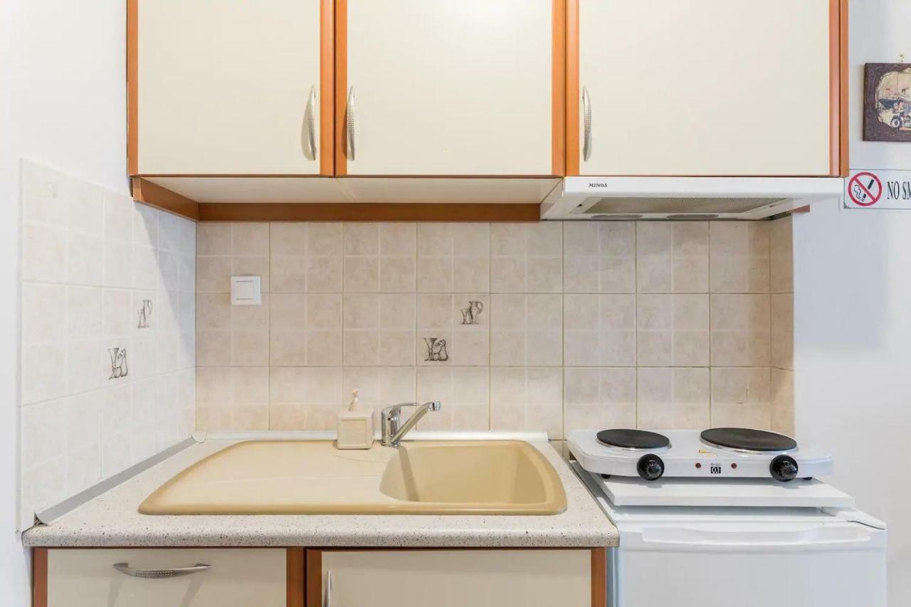 Central Studio! Fiber Wifi, Ac, Private, Self Check-In! Thessaloníki Exteriör bild